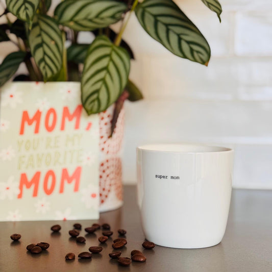 Sogne mok met oor - super mom - sfeervolle keukensetting die een rustige ode brengt aan mama